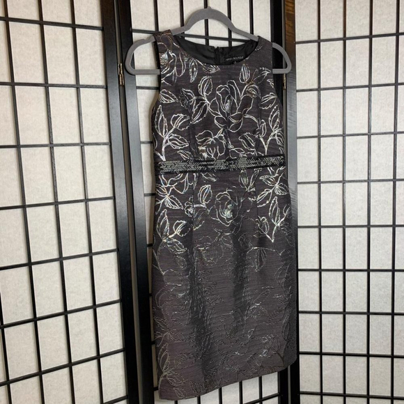 Nipon Sheath Flower Sleeveless Sheath Summer Dress Silver Grey Small 2 - Picture 5 of 8
